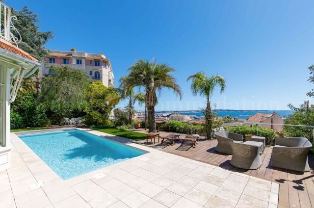 Location vacances à Cannes: votre choix d'appartements et villas - Pool - Villa Beaumont